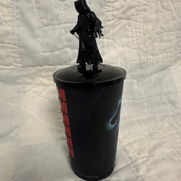 Scream 6 VI Ghost Face AMC CUP, Topper and Lid Raised Knife, no straw - Picture 5 of 7